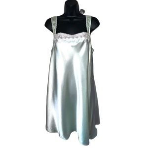 VTG. Oscar De La Renta slip